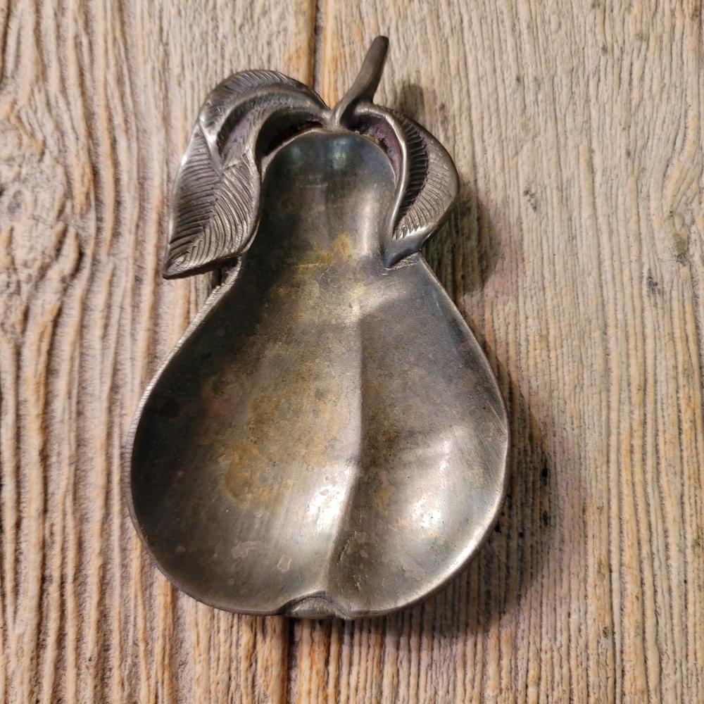 Small Brass Pear Dish Trinket Tray - Picture 1 of 3
